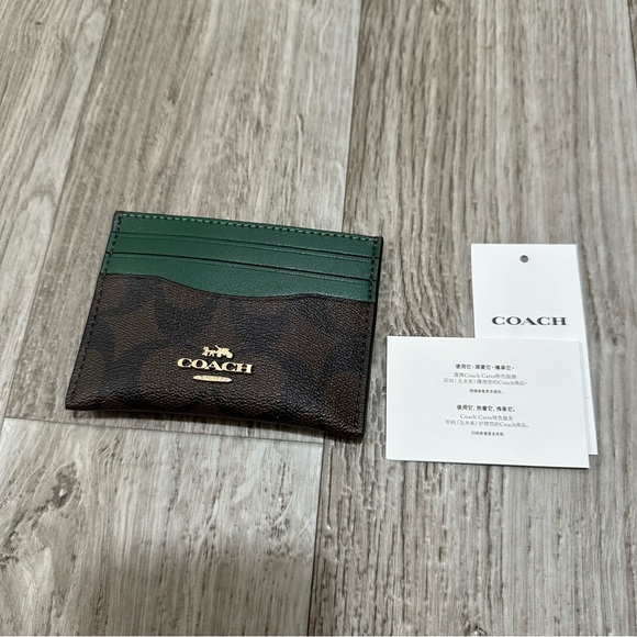 Coach Slim ID Card Case in Signature Canvas - Picture 3 of 4